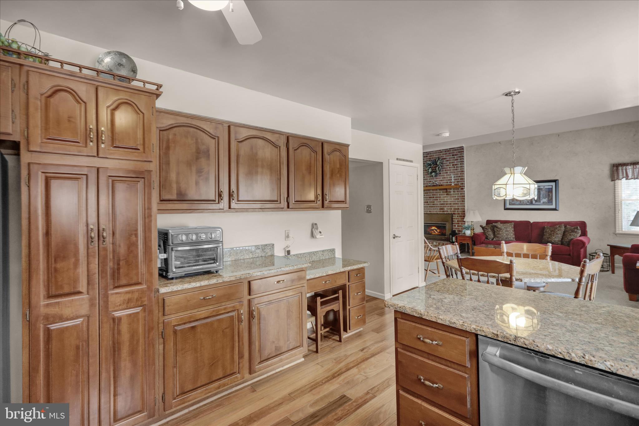 840 Shelbourne Road Reading, PA 19606 - Photo 13 of 30 360_2352