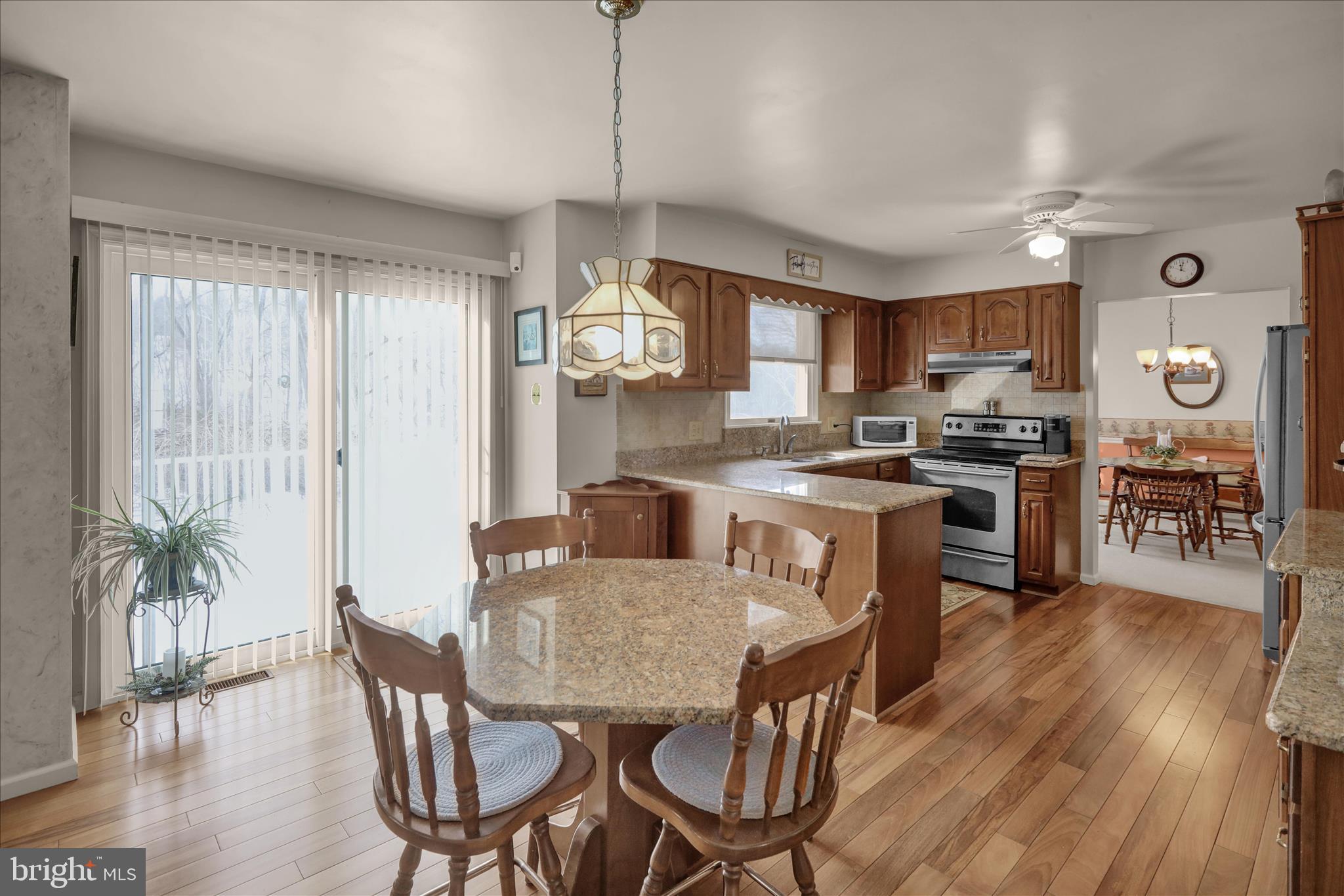 840 Shelbourne Road Reading, PA 19606 - Photo 14 of 30 360_2337