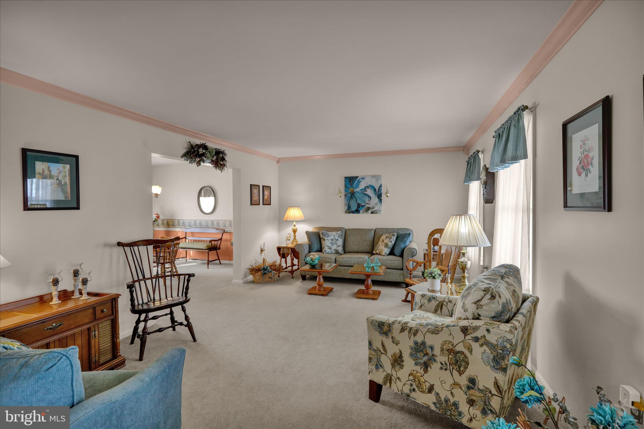 840 Shelbourne Road Reading, PA 19606 - Photo 5 of 30 360_2372