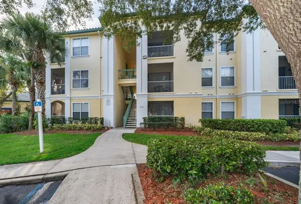 $1,375 | 8900 Legacy Court, Unit 204, Kissimmee, FL 34747