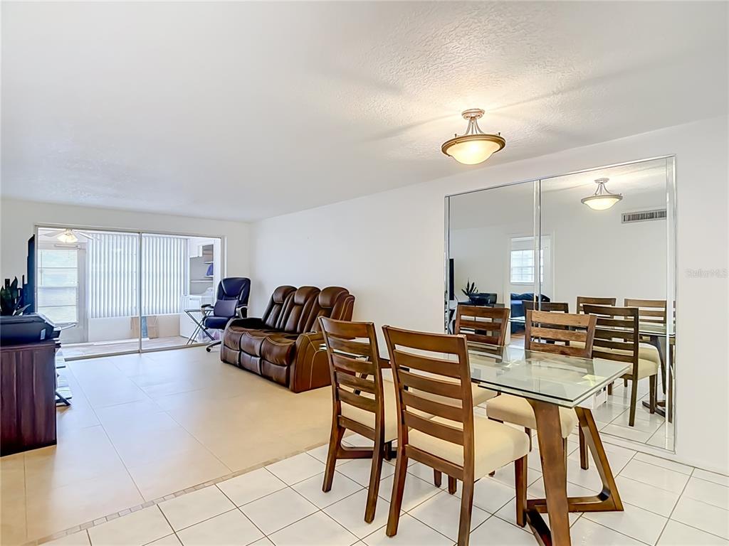 4228 Redcliff Place New Port Richey, FL 34652 - Photo 10 of 57 Gallery Image 10