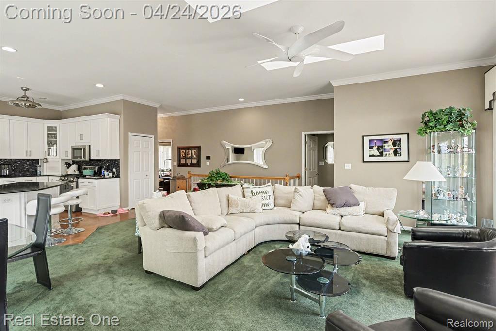 846 Ridgeside Drive Milford, MI 48381 - Photo 3 of 38 Gallery Image 3