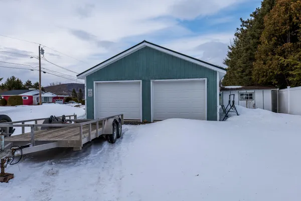 $244,900 | 164 Hillcrest Avenue, Madawaska, ME 04756