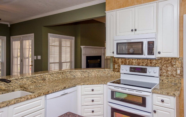 812 Sparkleberry Road Evans, GA 30809 - Photo 12 of 36