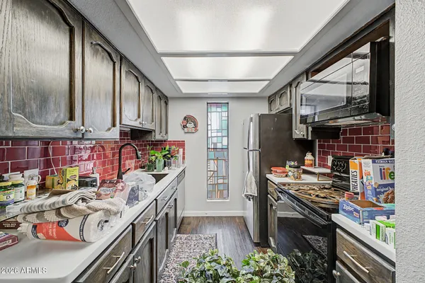 $140,000 | 3131 West Cochise Drive, Unit 257, Phoenix, AZ 85051