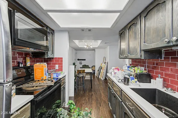 $140,000 | 3131 West Cochise Drive, Unit 257, Phoenix, AZ 85051