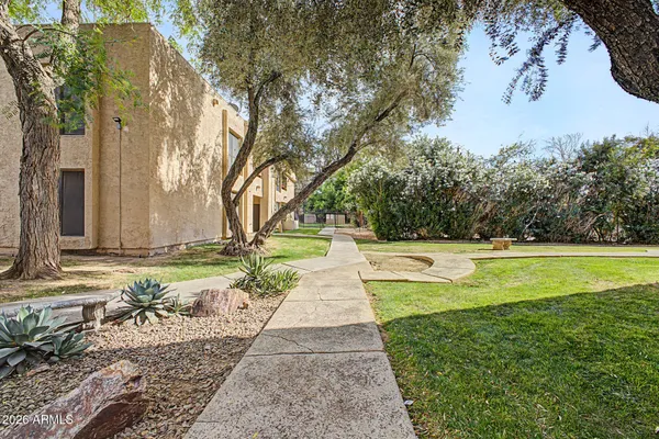 $140,000 | 3131 West Cochise Drive, Unit 257, Phoenix, AZ 85051