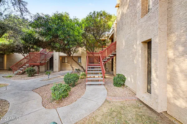 $140,000 | 3131 West Cochise Drive, Unit 257, Phoenix, AZ 85051