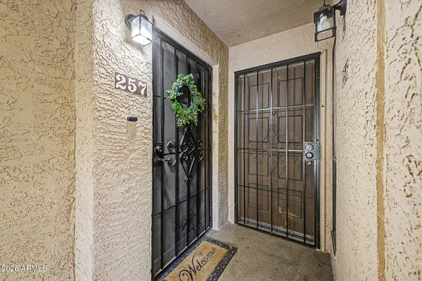 $140,000 | 3131 West Cochise Drive, Unit 257, Phoenix, AZ 85051