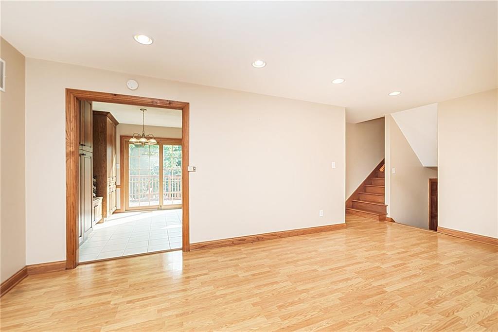 820 Alwyne Road Carmel, IN 46032 - Photo 12 of 48 Gallery Image 12