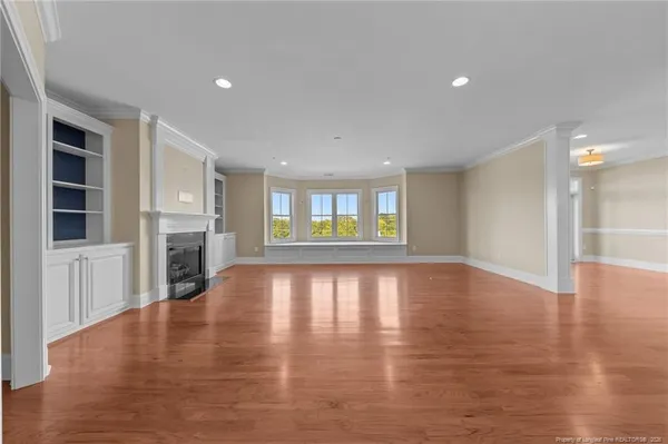 $499,999 | 220-404 Hugh Shelton Loop, Fayetteville, NC 28301