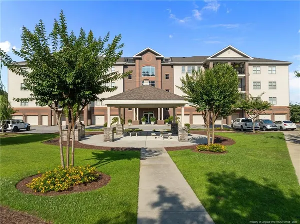 $499,999 | 220-404 Hugh Shelton Loop, Fayetteville, NC 28301