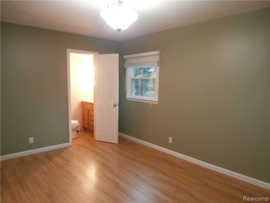 623 Ridgeview Drive Corunna, MI 48817 - Photo 18 of 33 12.JPG