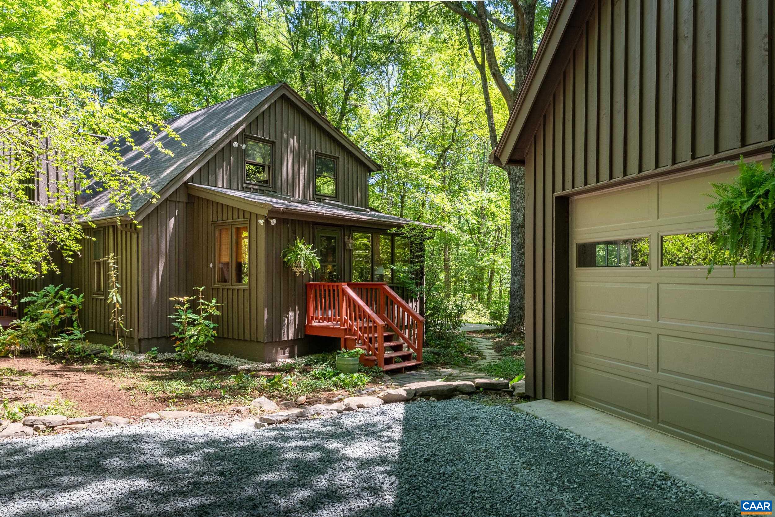 3939 Buck Island Road Charlottesville, VA 22902 - Photo 6 of 74 Side Entrance by Garage