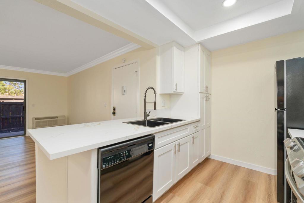 3535 Banbury Drive, Unit 65 Riverside, CA 92505 - Photo 14 of 33