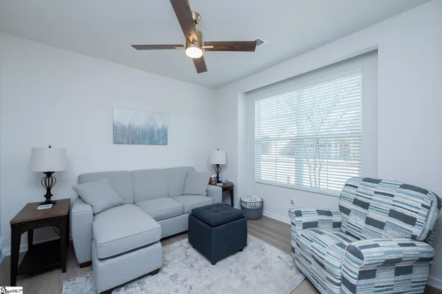 $285,000 | 10 Leander Drive, Greer, SC 29651