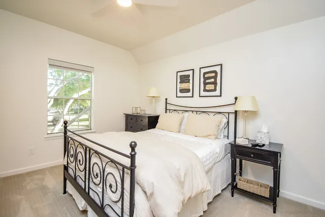 $6,000 | 5926 Brook Bend Drive, Sugar Land, TX 77479