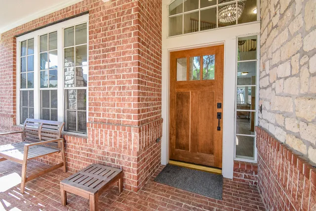 $6,000 | 5926 Brook Bend Drive, Sugar Land, TX 77479