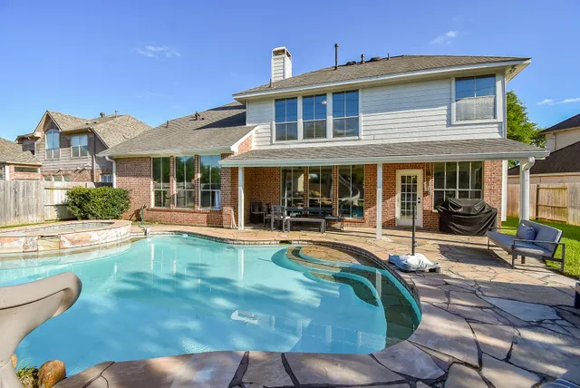 $6,000 | 5926 Brook Bend Drive, Sugar Land, TX 77479