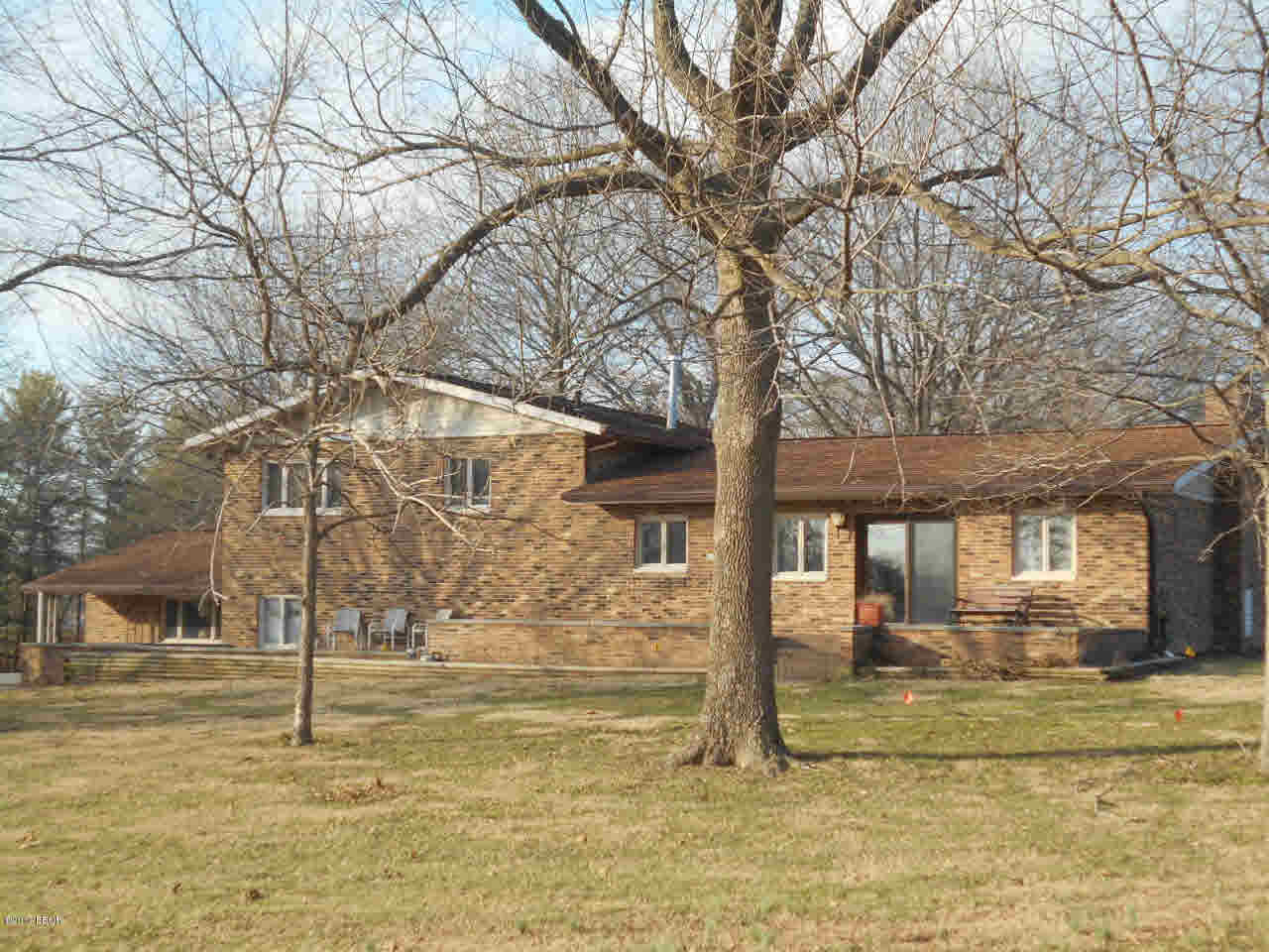 100 Fox Creek Road Flora, IL 62839 - Photo 18 of 48