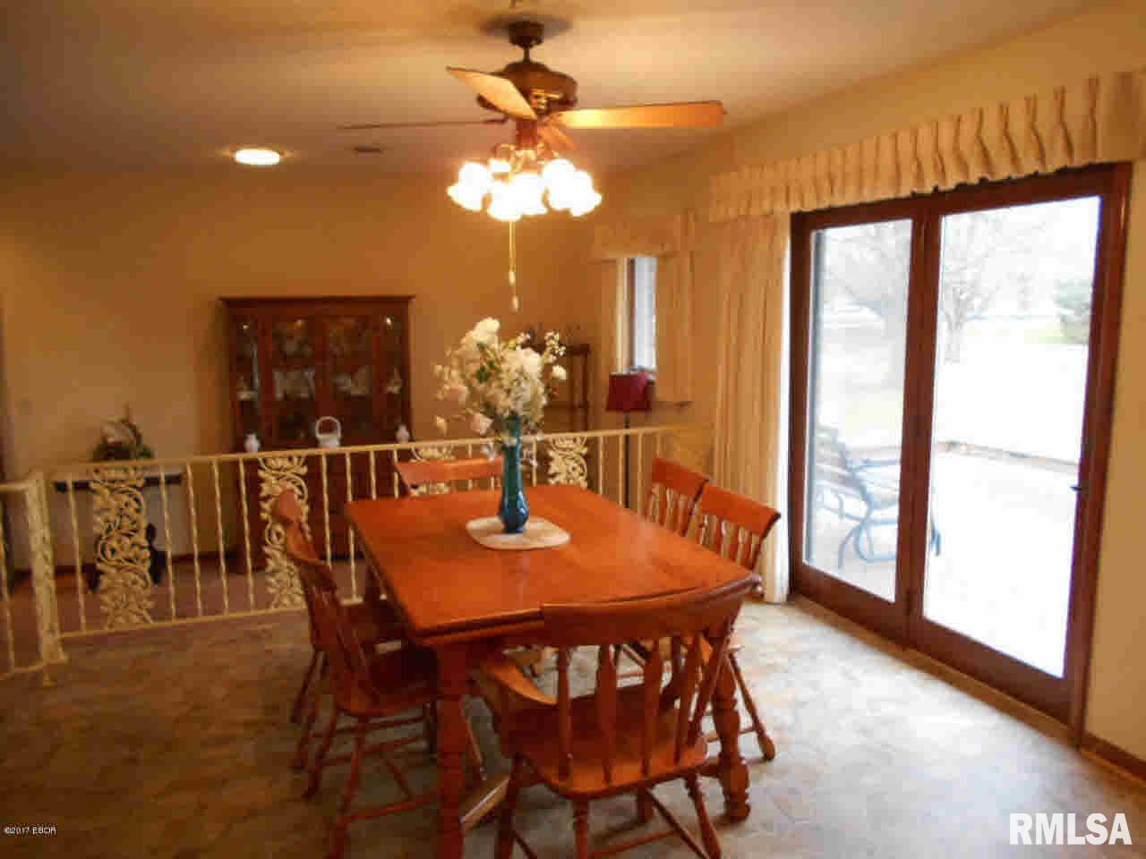 100 Fox Creek Road Flora, IL 62839 - Photo 39 of 48