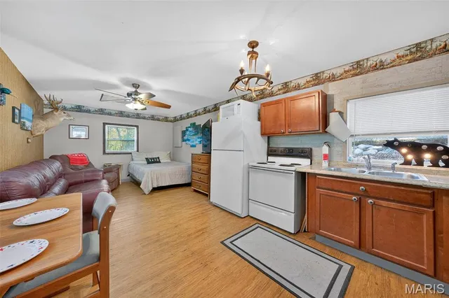 $79,900 | 36 Rocky Ridge, New Florence, MO 63363