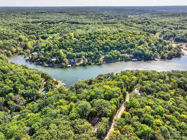 $79,900 | 36 Rocky Ridge, New Florence, MO 63363