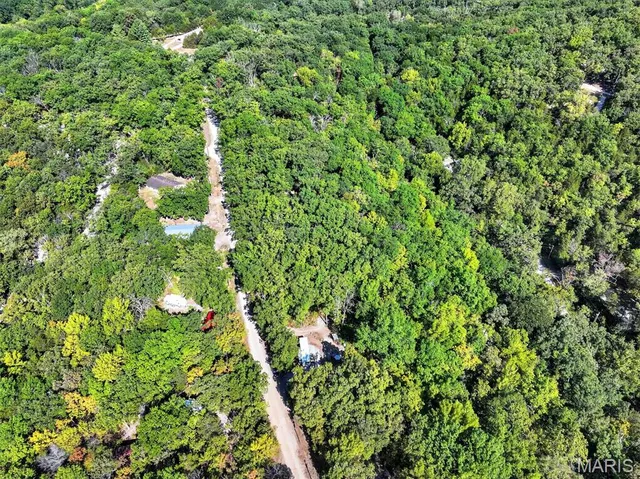 $79,900 | 36 Rocky Ridge, New Florence, MO 63363