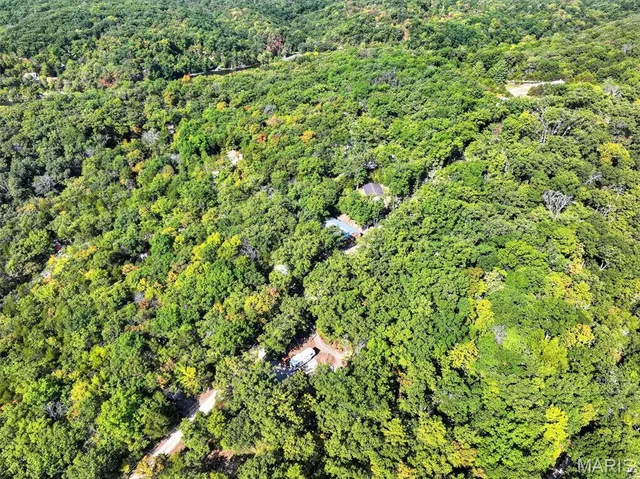 $79,900 | 36 Rocky Ridge, New Florence, MO 63363