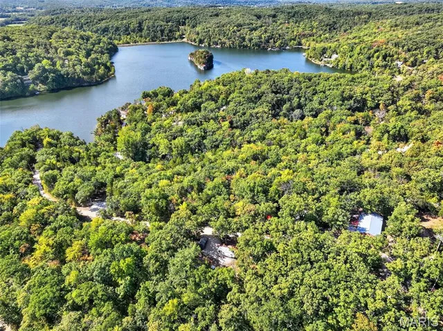 $79,900 | 36 Rocky Ridge, New Florence, MO 63363