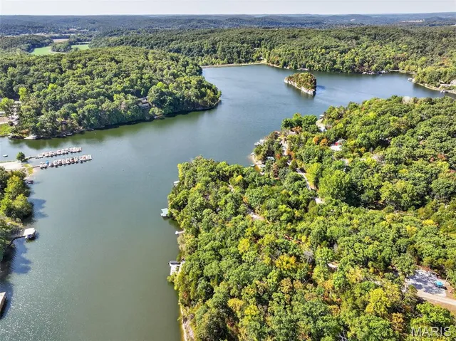 $79,900 | 36 Rocky Ridge, New Florence, MO 63363