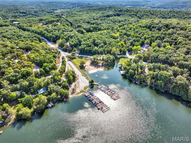 $79,900 | 36 Rocky Ridge, New Florence, MO 63363