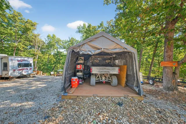 $79,900 | 36 Rocky Ridge, New Florence, MO 63363