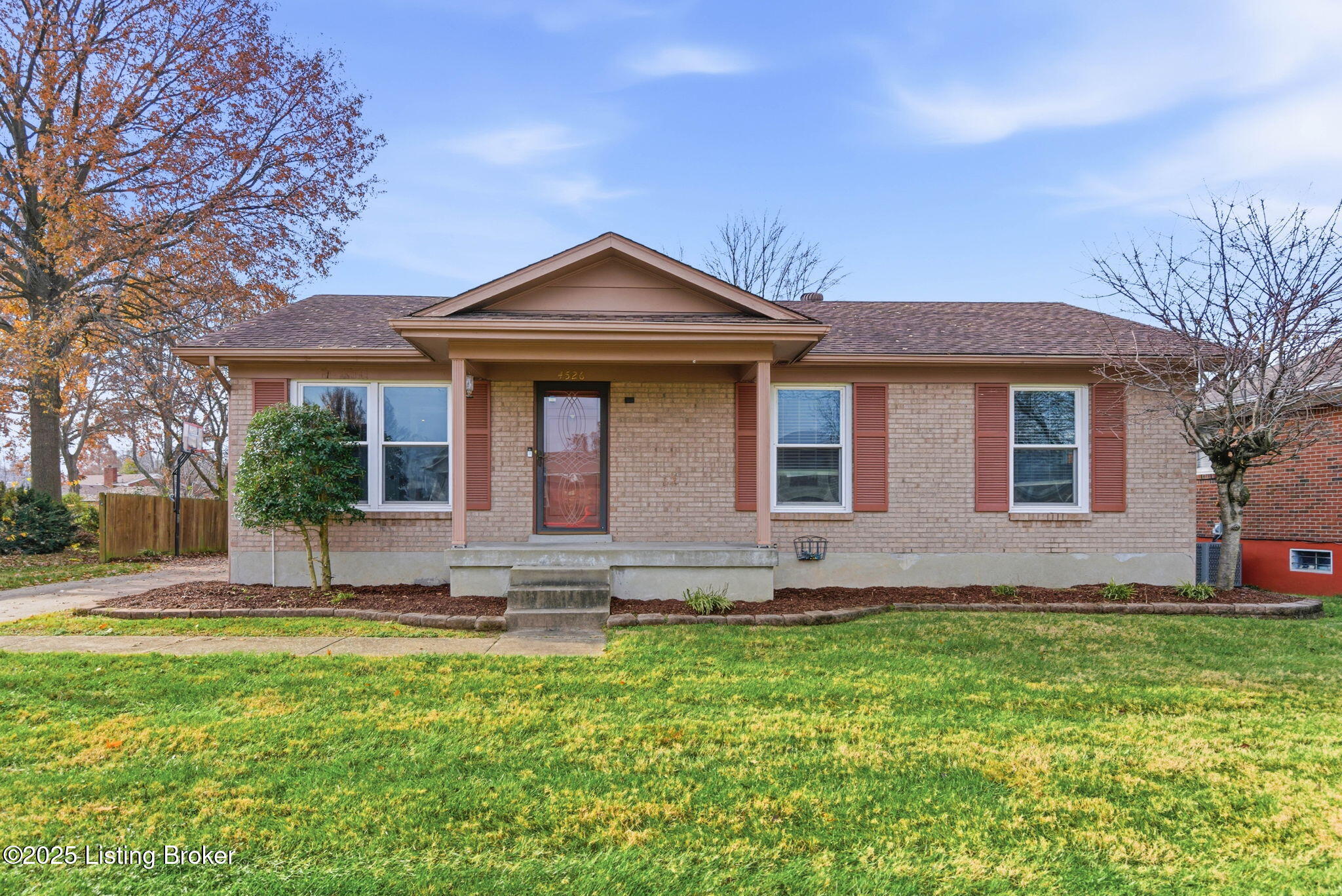 4526 Sandhill Road Louisville, KY 40219 - Photo 1 of 57 Front View1