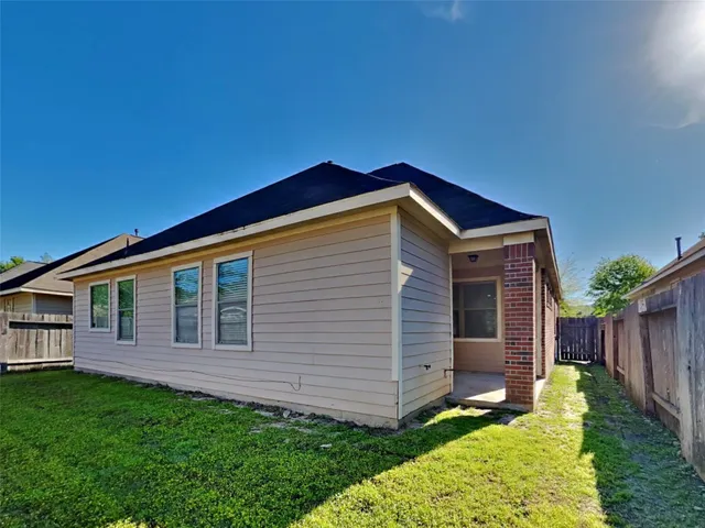 $1,980 | 10224 Forest Glade Court, Conroe, TX 77385