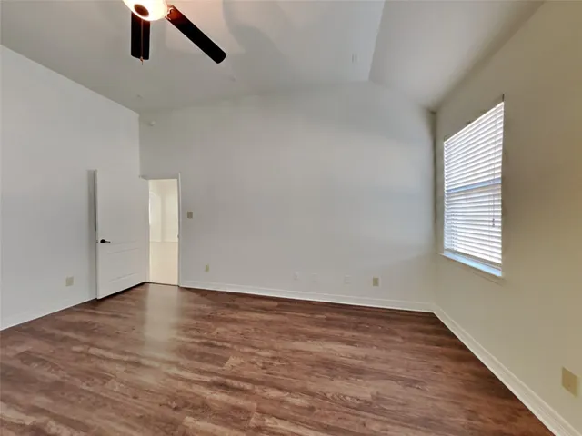 $1,980 | 10224 Forest Glade Court, Conroe, TX 77385