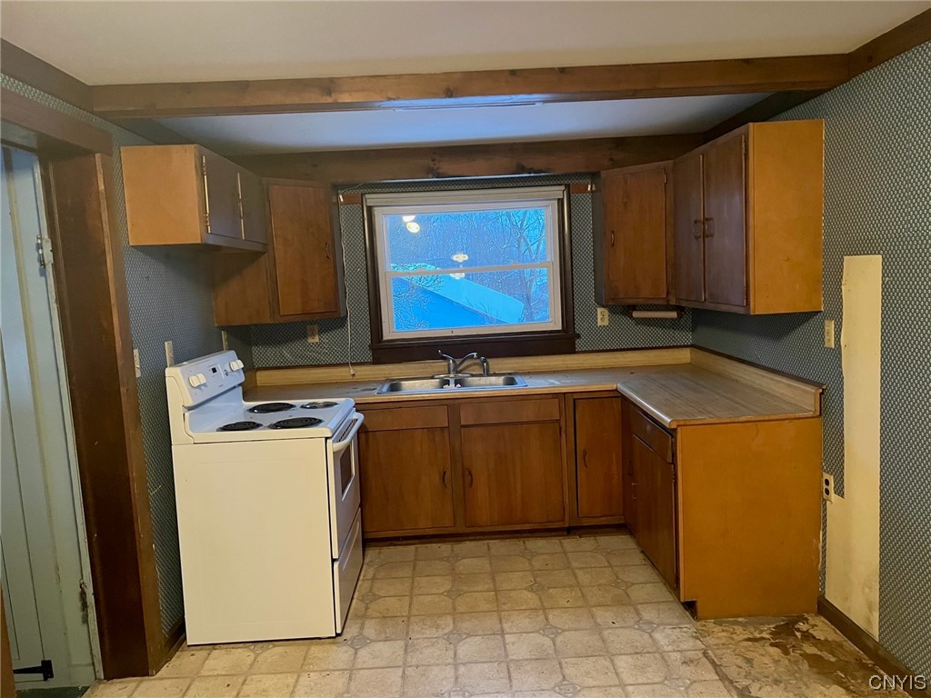 7561 Tater Road Lysander, NY 13112 - Photo 3 of 13