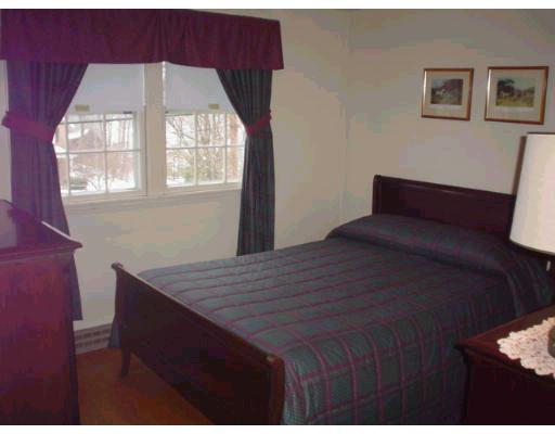 105 Ridge Street Winchester, MA 01890 - Photo 8 of 9