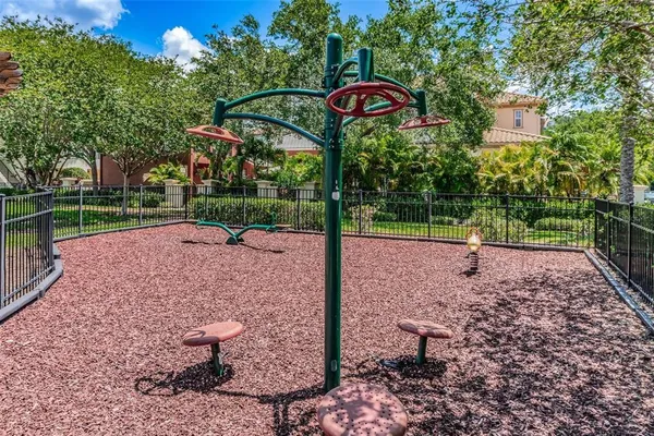 $10,000 | 5727 Yeats Manor Drive, Unit 402, Tampa, FL 33611