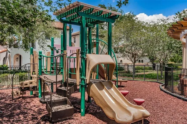 $10,000 | 5727 Yeats Manor Drive, Unit 402, Tampa, FL 33611