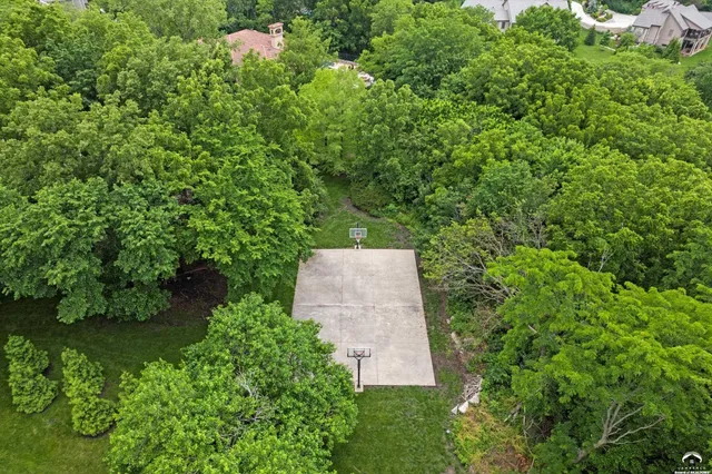 $180,000 | 3708 Buck Brush Court, Lawrence, KS 66049