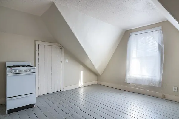 $899,000 | 388 Child Street, Warren, RI 02885