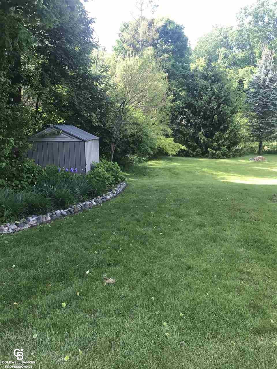 35605 Pound Road Richmond, MI 48062 - Photo 3 of 37 31382255-2.JPG