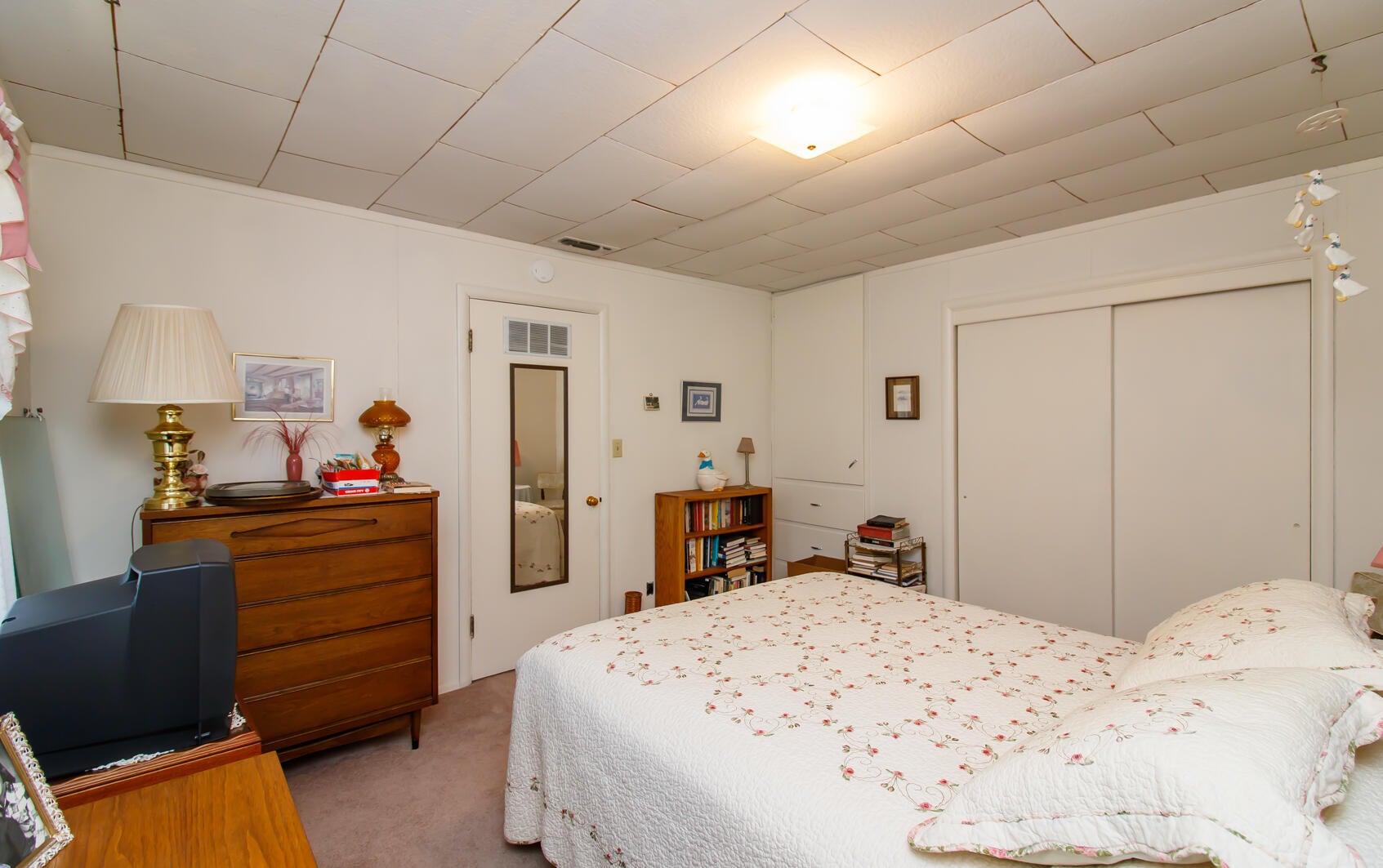 2037 South Stage Road Medford, OR 97501 - Photo 17 of 32 17