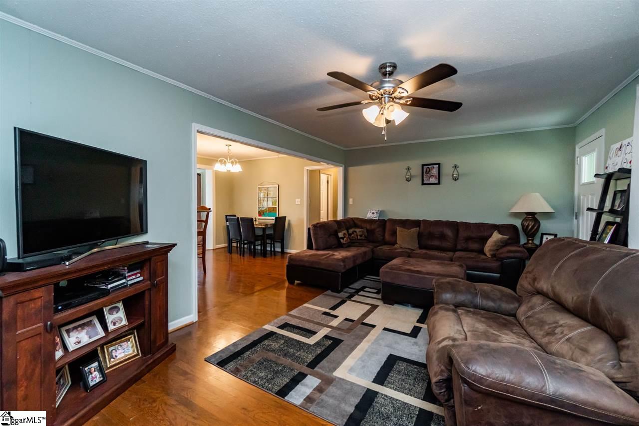 276 Bell Avenue Clinton, SC 29325 - Photo 13 of 36 Gallery Image 13