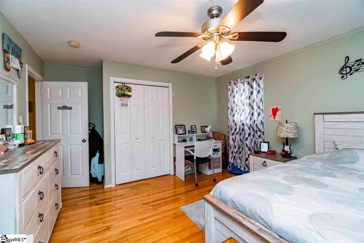 276 Bell Avenue Clinton, SC 29325 - Photo 18 of 36 Gallery Image 18