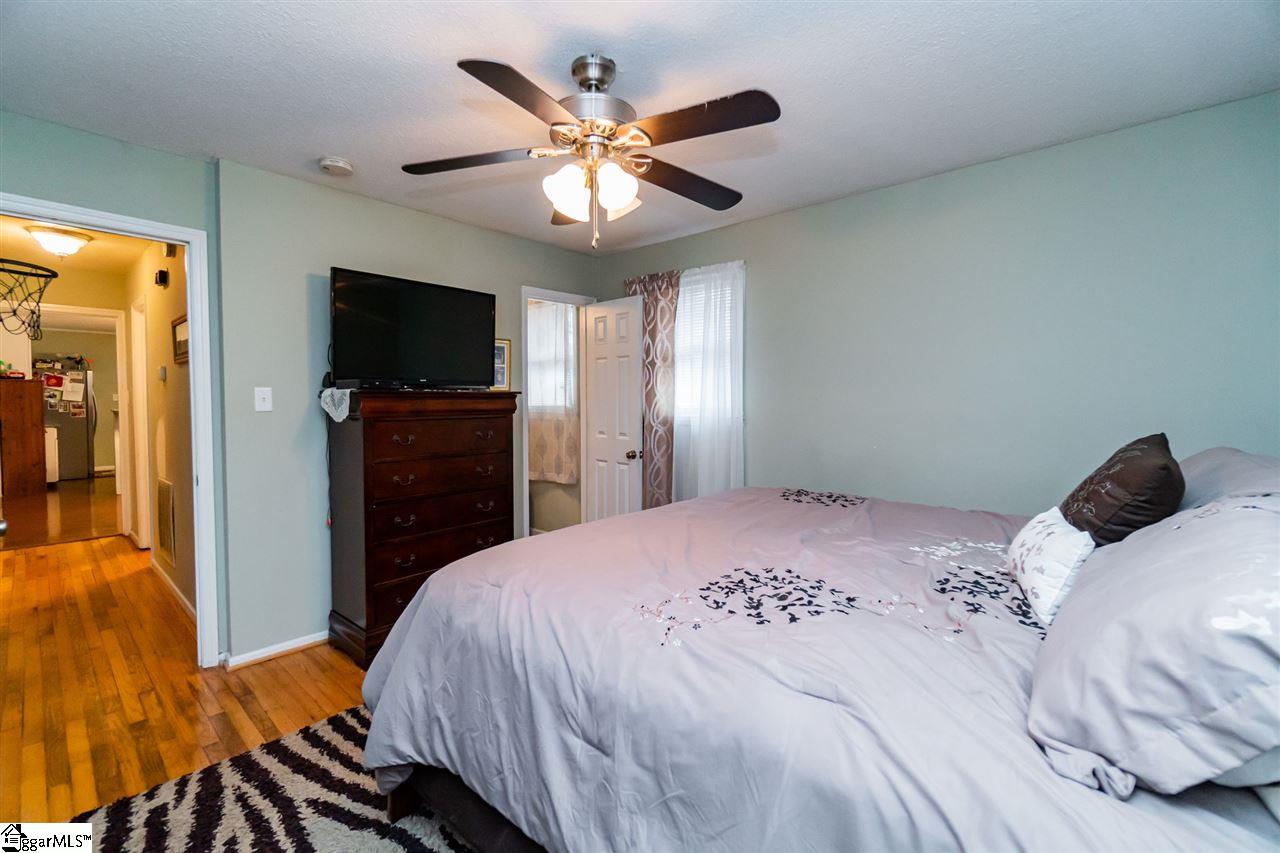 276 Bell Avenue Clinton, SC 29325 - Photo 20 of 36 Gallery Image 20