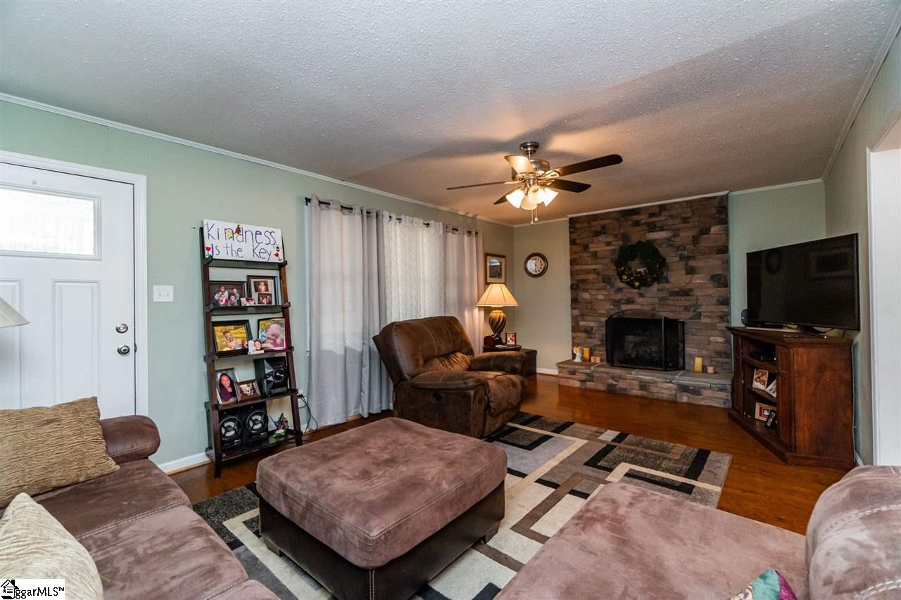 276 Bell Avenue Clinton, SC 29325 - Photo 10 of 36 Gallery Image 10