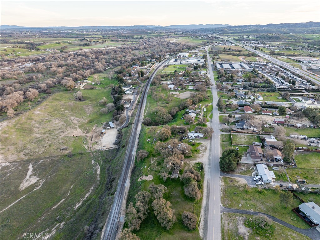 6880 Monterey Road Paso Robles, CA 93446 - Photo 7 of 10