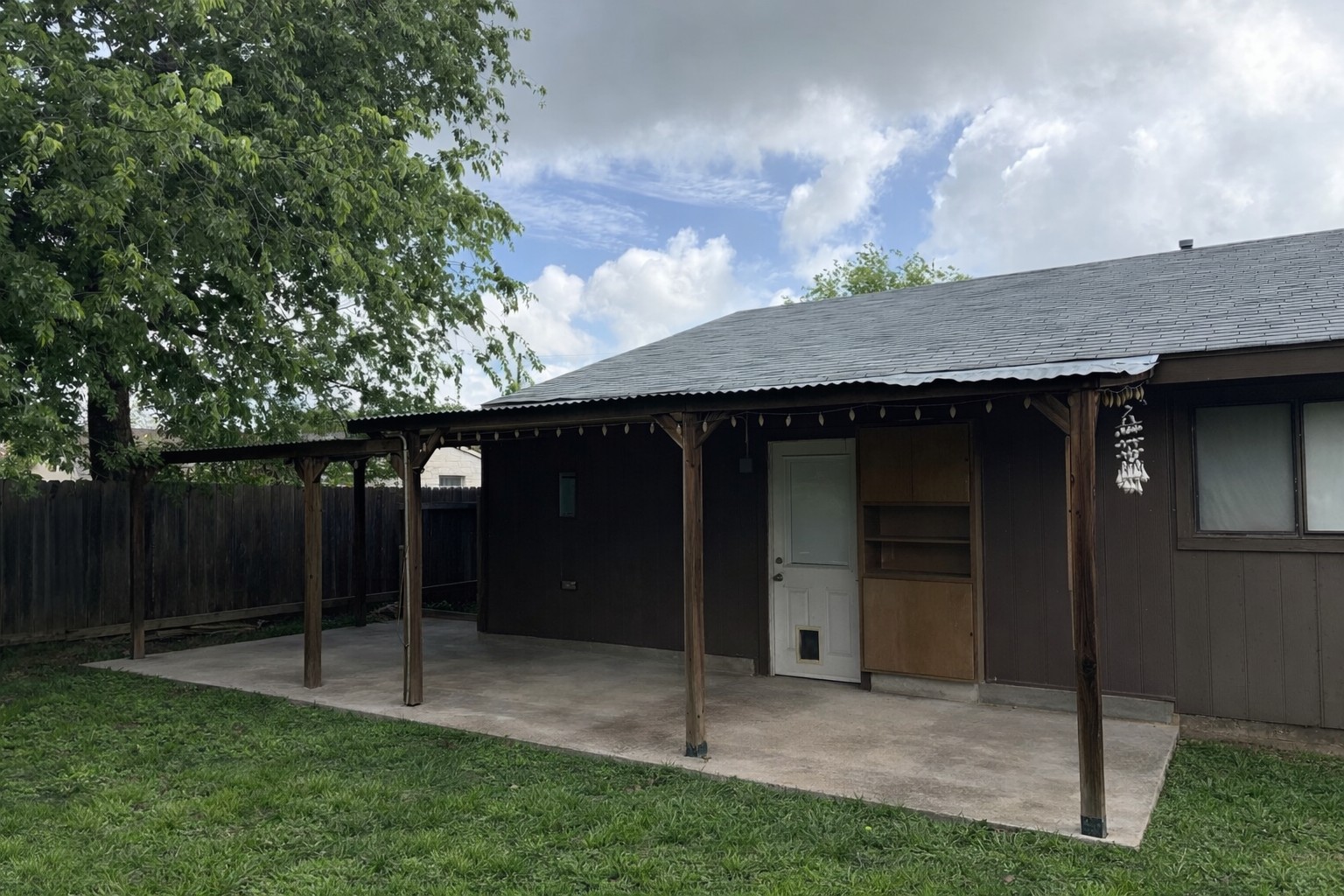 1704 Walnut Street Georgetown, TX 78626 - Photo 10 of 10 Cleaned by AI